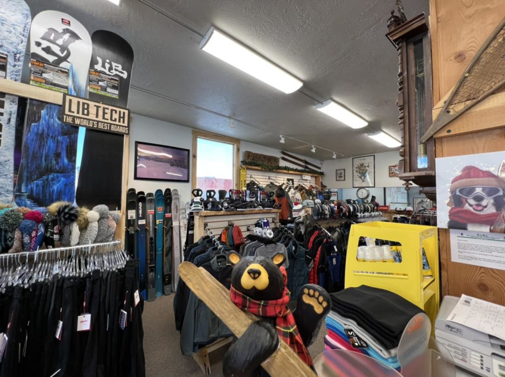 retail-2022-02