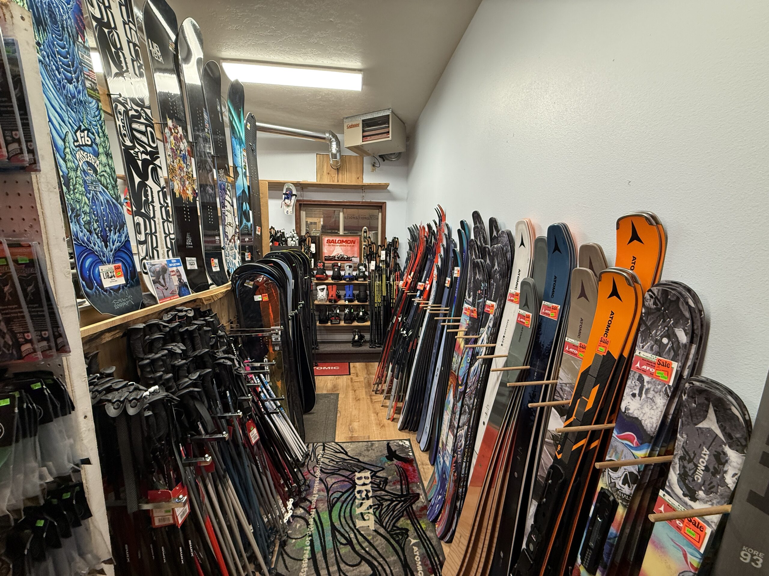 Ski - Board Wall